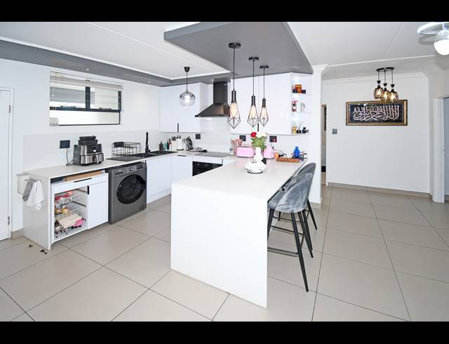 2 BEDROOM APARTMENT FOR SALE IN BROADACRES